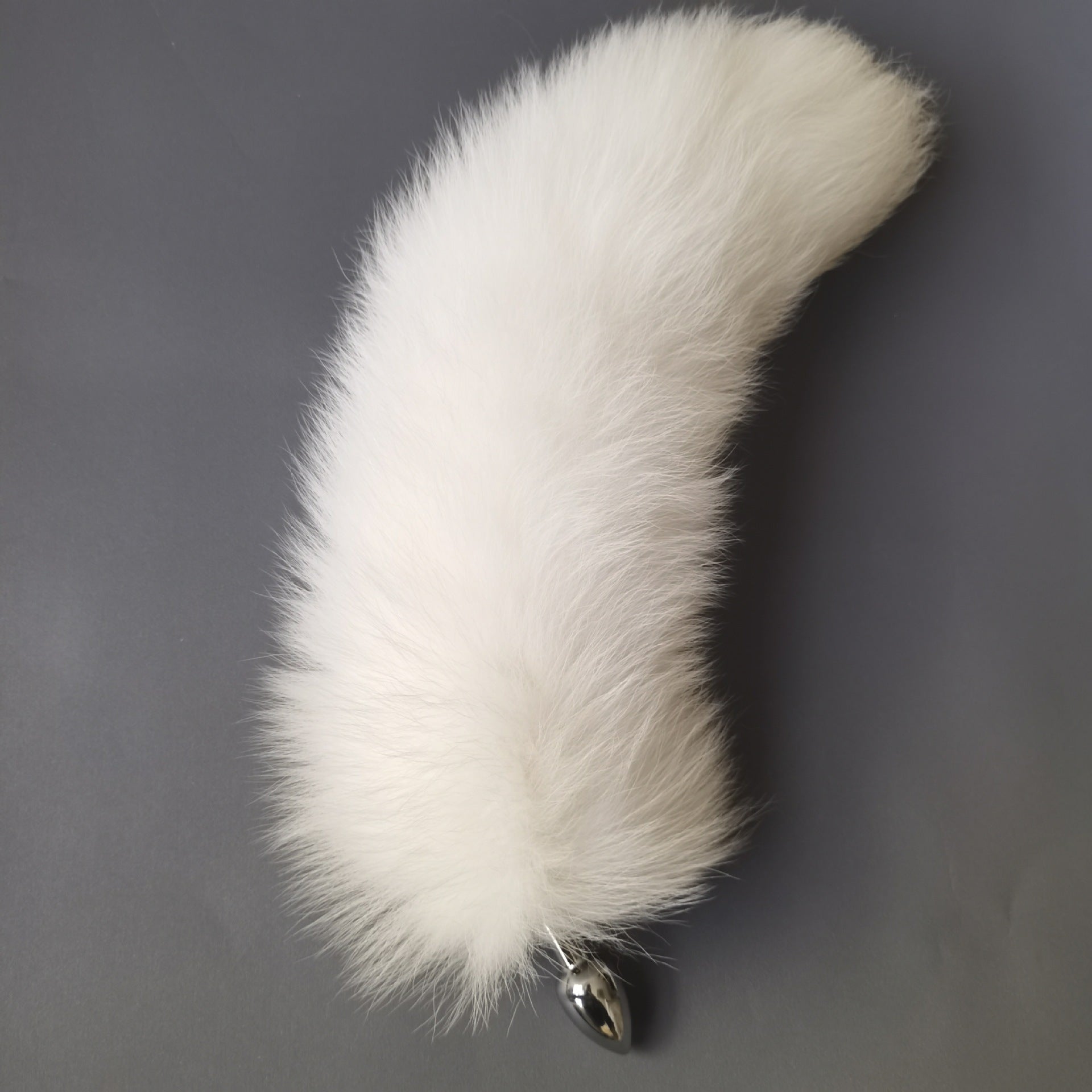 Fox tail plug